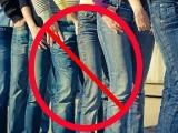 Lãnh đạo Cần Thơ nói gì về quy định cấm mặc quần jean, áo thun đi làm?