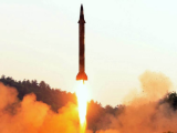 Triều Tiên phóng tên lửa đạn đạo bay qua Nhật Bản
