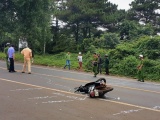 Đắk Lắk: Xe tải tông xe máy, 5 người thương vong