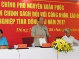 Thủ tướng Nguyễn Xuân Phúc dùng cơm chiều cùng công nhân Đồng Nai