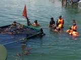 Quảng Nam: Chìm tàu câu mực, 2 người chết và mất tích