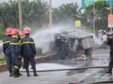 Đắk Lắk: Tai nạn liên hoàn, xe tải cháy rụi