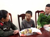 Lạc đường, bé trai 12 tuổi ở Thanh Hóa đạp xe gần 250km