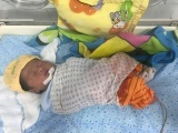 Hà Nội: Bé gái sơ sinh bị mẹ bỏ rơi ở Bệnh viện Thanh Nhàn