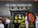 Gia đình cụ Hoàng Thị Minh Hồ quyên tặng toàn bộ số tiền phúng viếng