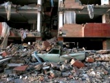 Động đất kinh hoàng ở Iran: Thương vong tăng chóng mặt, dừng tìm kiếm cứu hộ ở Kermanshah