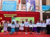 Cần Thơ: Công ty Bình Minh ST tài trợ chương trình “Giai điệu tuổi hồng” nhân Ngày Nhà giáo VN