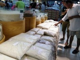 Giá lúa gạo tại thị trường miền Bắc tăng mạnh