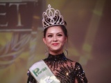 Vợ diễn viên Thành Được đạt giải Á hậu 1 tại cuộc thi Mrs. Planet 2017