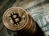 Bitcoin tăng 'nóng', tiến dần tới ngưỡng 10.000 USD