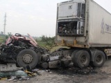 Nghệ An: 5 ô tô hư hỏng nặng sau tai nạn liên hoàn trên Quốc lộ 1A