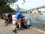 Hà Nội: Lắp xe đạp lọc nước để làm sạch môi trường tại hồ Hoàng Cầu