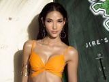 Hé lộ bộ ảnh Glamshot phong cách Hawail tropical của Hoa hậu Hoàn vũ Việt Nam 2017
