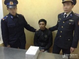 Nghệ An: Cảnh sát biển bắt kẻ ôm 2 kg ma túy đá đi bán