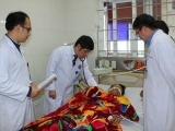Hà Tĩnh: 6 người nhập viện khi sưởi ấm bằng than củi