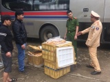 Đắk Lắk: Phát hiện 250kg thịt động vật bốc mùi hôi thối trên xe khách