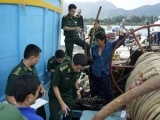 Quảng Nam: Tạm giữ 2 tàu Trường Xuân điều tra hàng hóa không rõ xuất xứ
