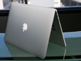 Apple trở thành thương hiệu laptop lớn thứ 4 thế giới