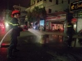 Nhà hàng cháy lớn sau tiếng nổ, hai cảnh sát bị thương