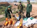 Quảng Ninh: Tiêu hủy 1.900 bao thuốc lá và 28kg pháo hoa Trung Quốc