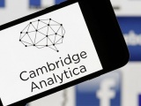 Cambridge Analytica đóng cửa sau bê bối Facebook
