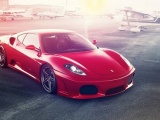 Ferrari lãi gần 80.000 USD trên mỗi siêu xe được bán ra
