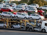 Ô tô nguyên chiếc nhập khẩu tăng gấp 3 lần trong tuần qua