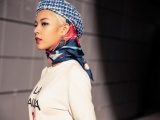 Mang cả tủ đồ “tiền tạ tiền tấn” qua Hàn Quốc, Phí Phương Anh “đại náo” ở Seoul Fashion Week