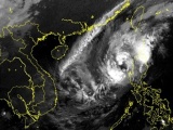 Siêu bão Yutu vào Biển Đông, liên tục đổi hướng