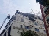 TPHCM: Khách sạn bất ngờ bốc cháy khiến nhiều người hoảng loạn