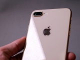 Apple bán iPhone 8 hàng tân trang giá chỉ từ 500 USD