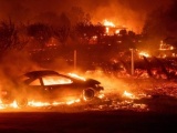 Cháy rừng ở Mỹ, 9 người thiệt mạng, một thị trấn bị thiêu rụi