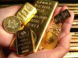 Đồng USD tăng vọt, giá vàng lao dốc