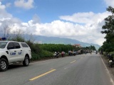 Quảng Bình: Ô tô tải lấn làn tông xe máy, 2 người tử vong