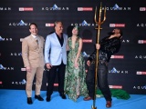 Jason Momoa và Amber Heard 'quậy hết cỡ' trên thảm xanh ra mắt phim Aquaman: Đế Vương Atlantis