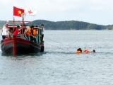 Việt Nam đề nghị 5 nước hỗ trợ tìm kiếm 10 ngư dân mất tích