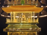 Du khách hoan hỉ hành hương lên Fansipan chiêm bái xá lợi Phật 