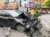 Hà Nội: Ôtô tông liên hoàn gần Ngã Tư Sở, 3 người bị thương