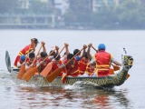 Lễ hội Bơi chải Thuyền rồng Hà Nội mở rộng năm 2019 thu hút hàng vạn du khách