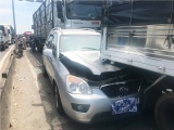 Tai nạn liên hoàn 4 ô tô, quốc lộ 1A kẹt cứng, 2 người bị thương nặng