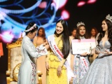 Ca sĩ Đinh Hiền Anh dịu dàng ngồi ghế giám khảo Hoa hậu