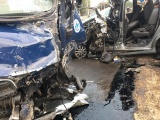 Đồng Nai: Ôtô 7 chỗ va chạm xe tải, 4 người thương nặng