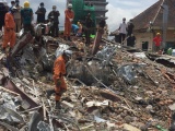 Sập tòa nhà do Trung Quốc đang xây dựng ở Campuchia, 24 người tử vong