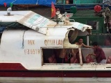 Tàu cao tốc chở 46 khách va chạm với tàu khai thác hải sản ở Quảng Ninh