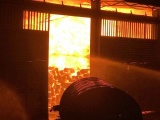 Hà Tĩnh: Kho gỗ quý 160 tấn cháy ngùn ngụt trong đêm