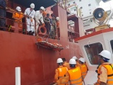 Cứu nạn khẩn cấp 1 thuyền viên người Philippines bị tai biến