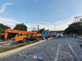 Khánh Hòa: Hai xe khách tông nhau làm 1 người chết, 40 người nhập viện