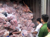 Bình Dương: Phát hiện 3 container chứa 20 tấn thịt, xương lợn thối