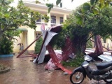 Hà Tĩnh: Lốc xoáy trong đêm, trường học và hàng chục hộ dân bị tốc mái