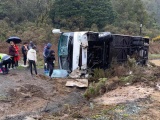 Xe buýt bị lật khiến nhiều người thương vong ở New Zealand